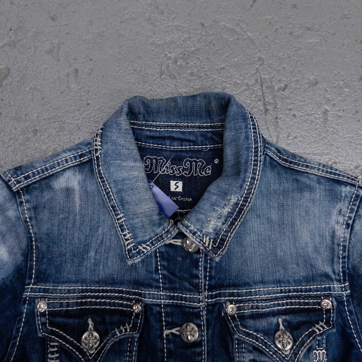 Vintage 2000s Miss Me Women's Denim Jacket - S
