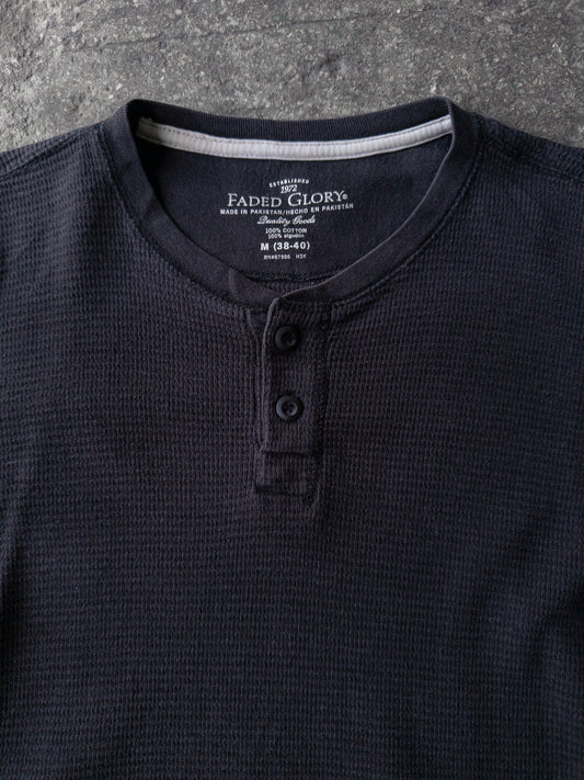 Vintage 2000s Faded Glory Black Thermal - Medium