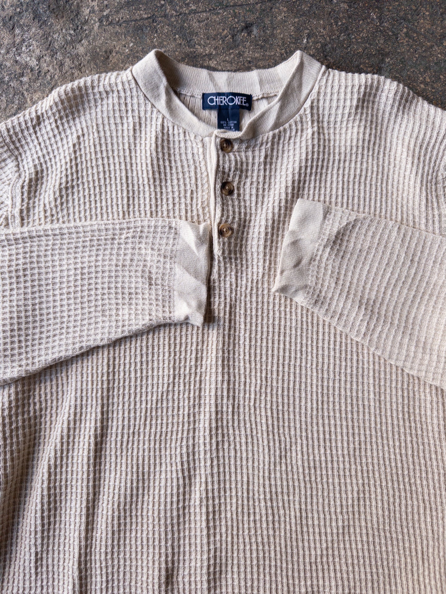 Vintage 2000s Cherokee Cream Thermal - Large