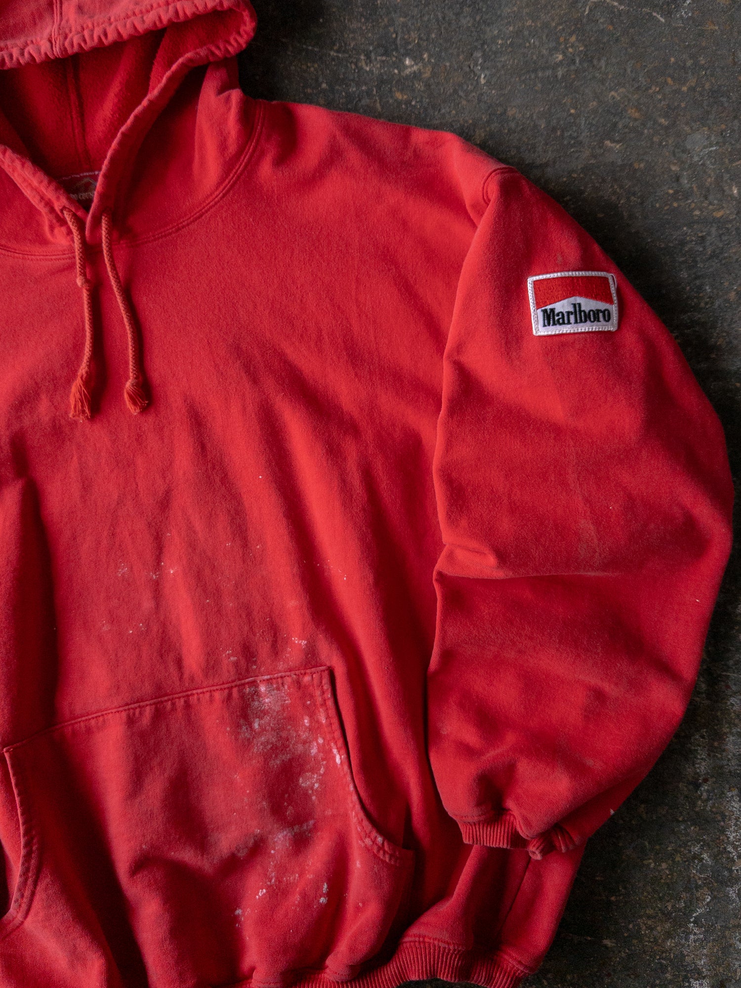 Hoodies & Sweatshirts