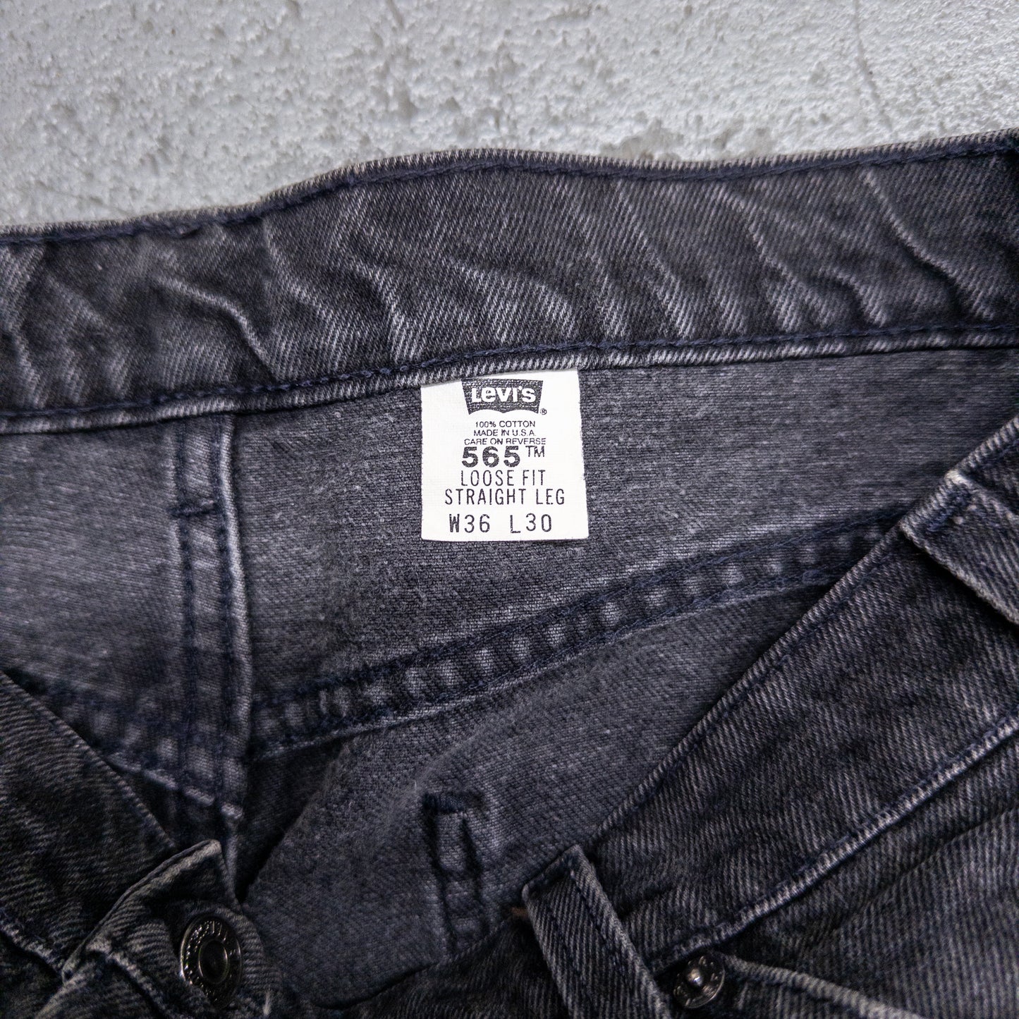 Vintage 90s Levi’s 565 Orange Tab Black Men's Jeans - 36x30