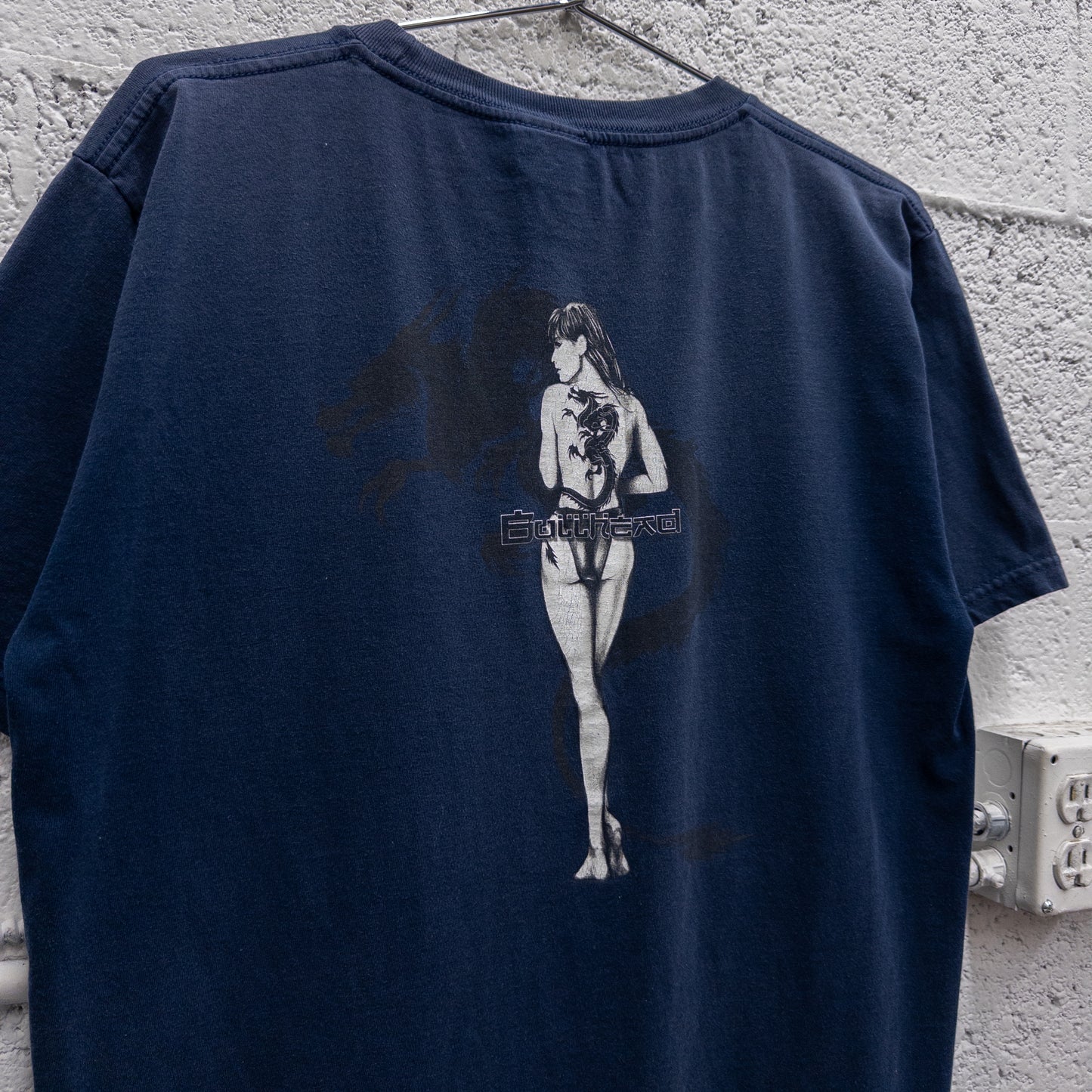 Vintage 2000s Bullhead Dragon Girl Surf Tee - L