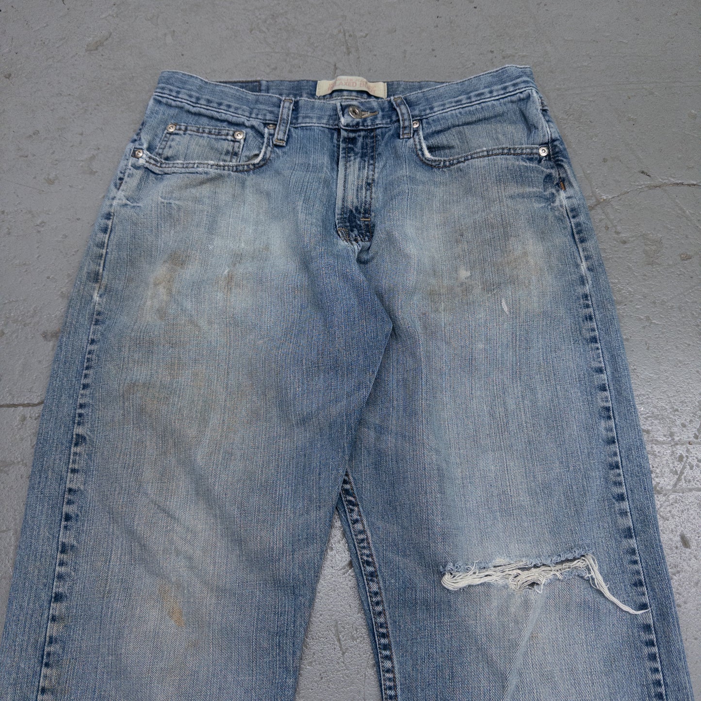 Vintage 2000s Wrangler Boot Cut Distressed Mens Jeans - 33x32