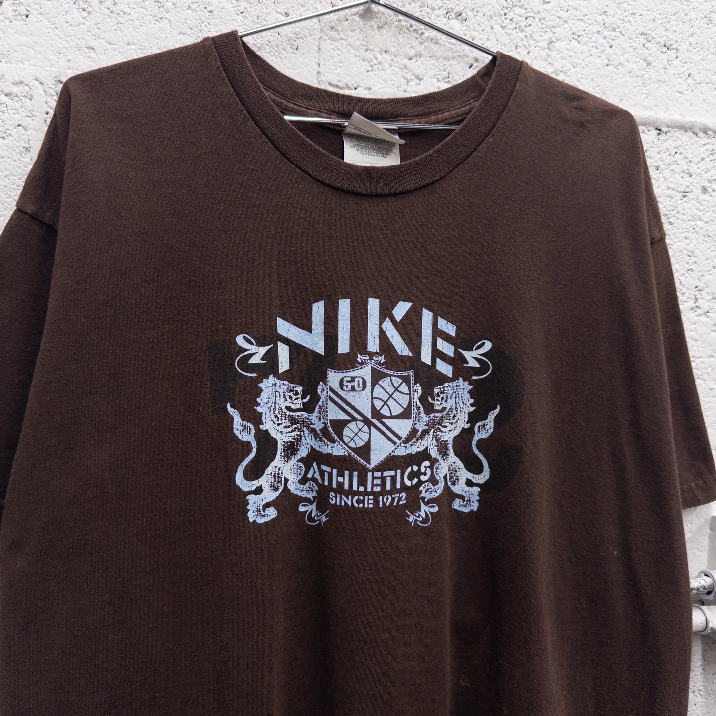 Vintage 2000s Nike Athletics Brown logo Tee - XL