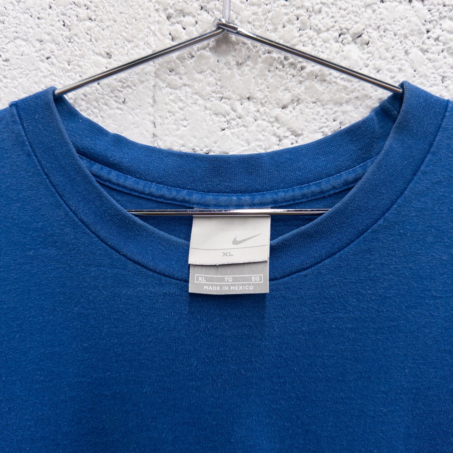 Vintage 2000s Nike Blue Embroidered Logo Tee - XL