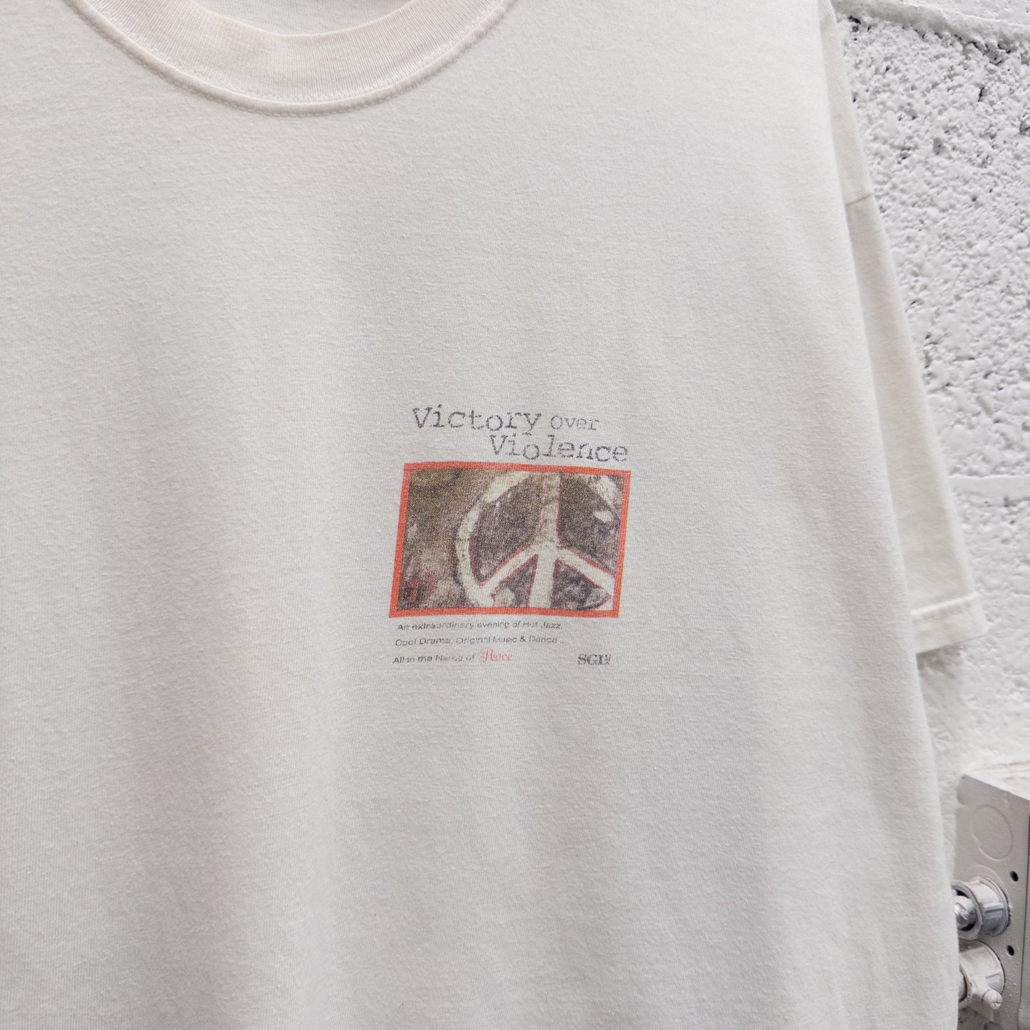 Vintage 90s Victory Over Violence Tee - L