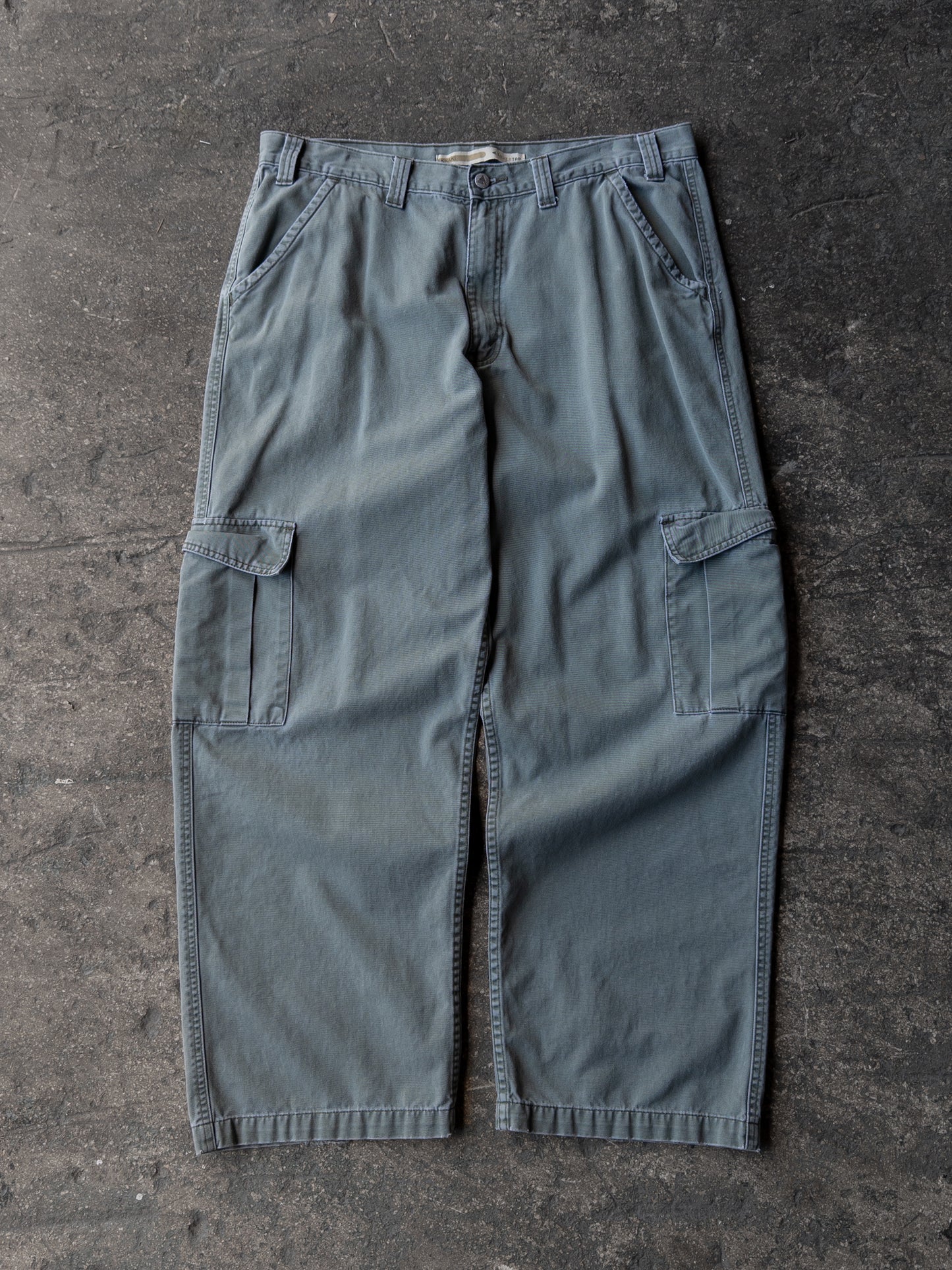 Vintage Levi's Silver Tab Cargo Pants - 38x32