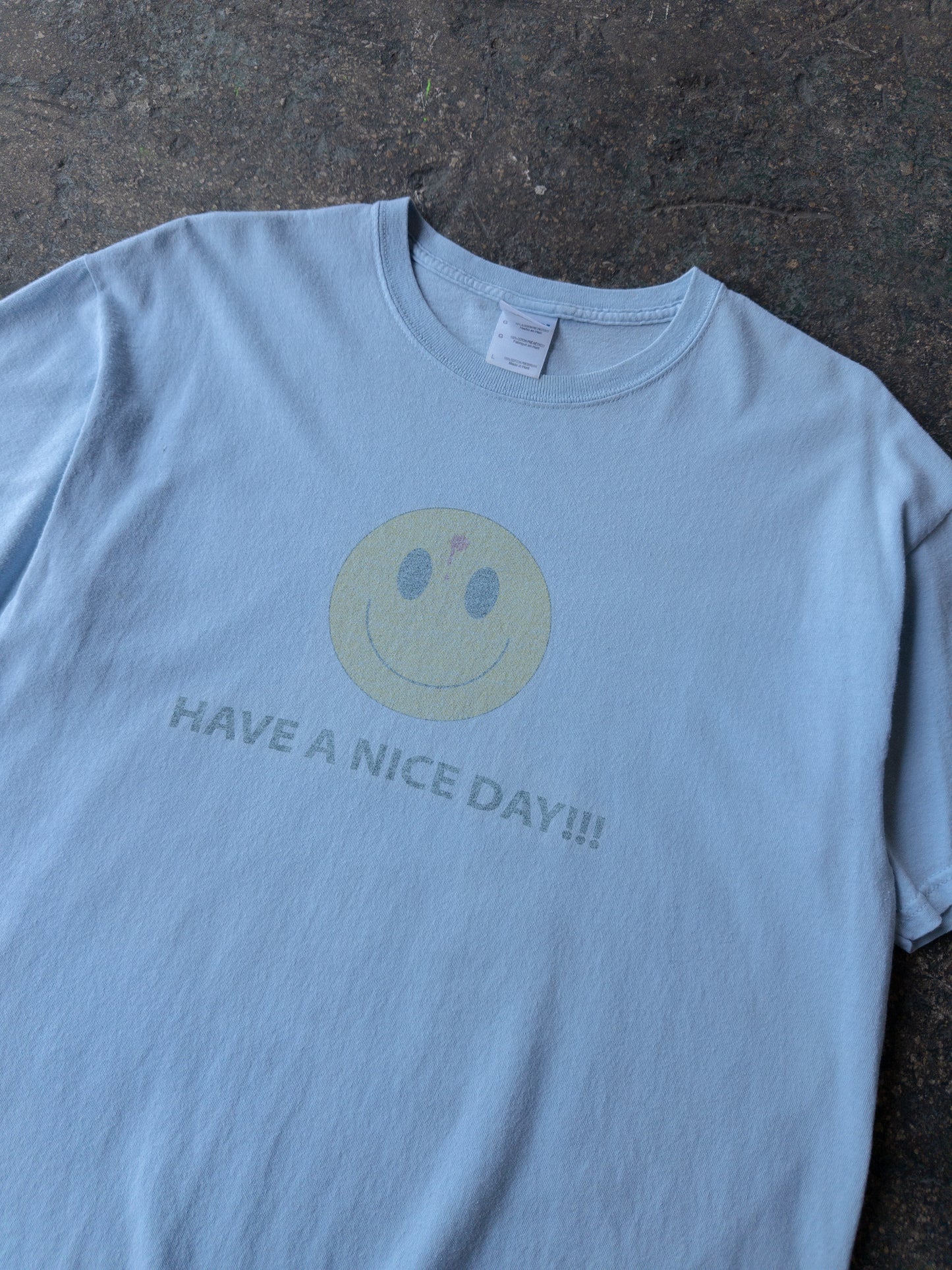 Vintage 2000s Smiley Face Headshot Tee - Large