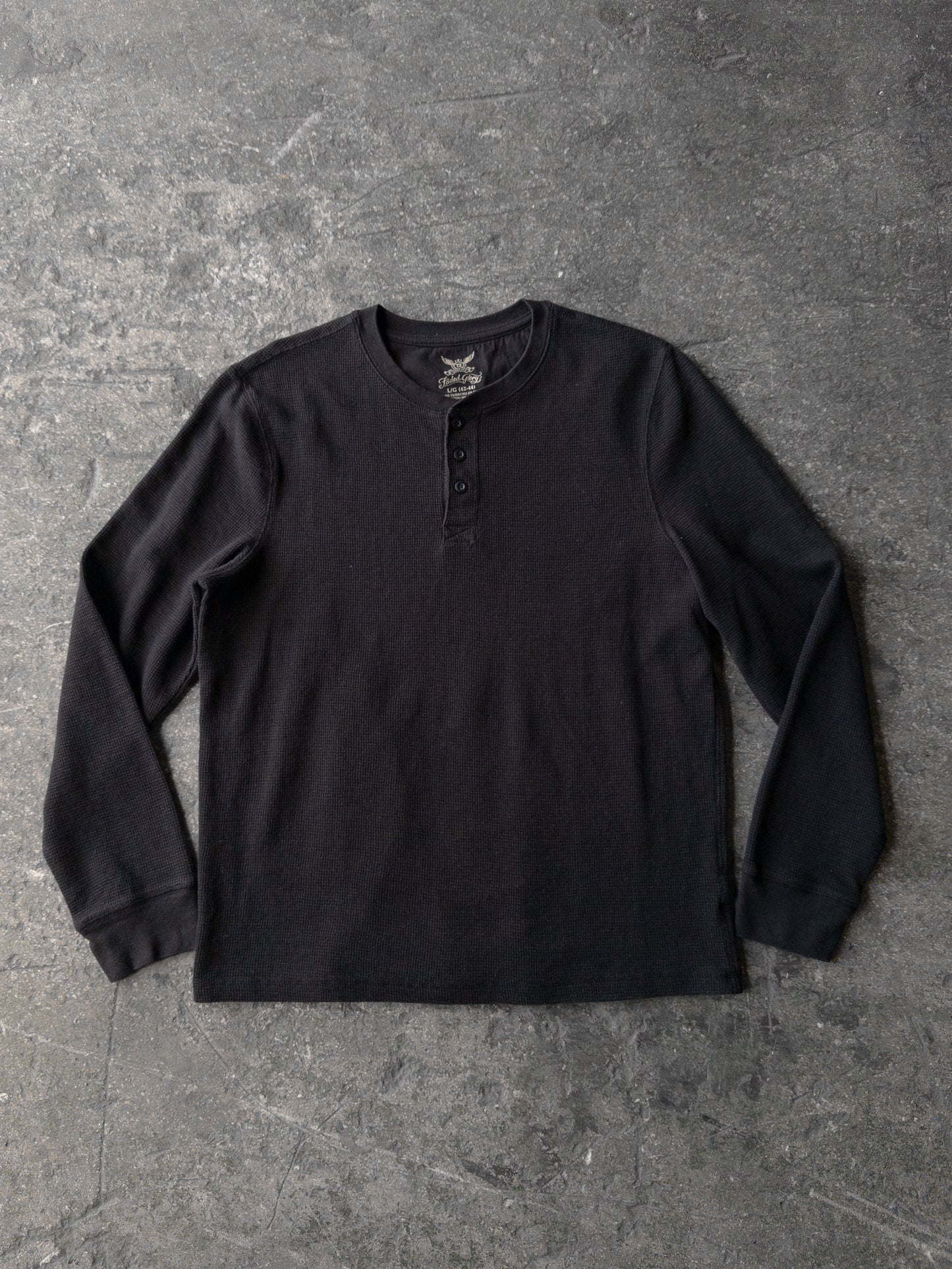 Vintage 2000s Faded Glory Black Thermal - Large