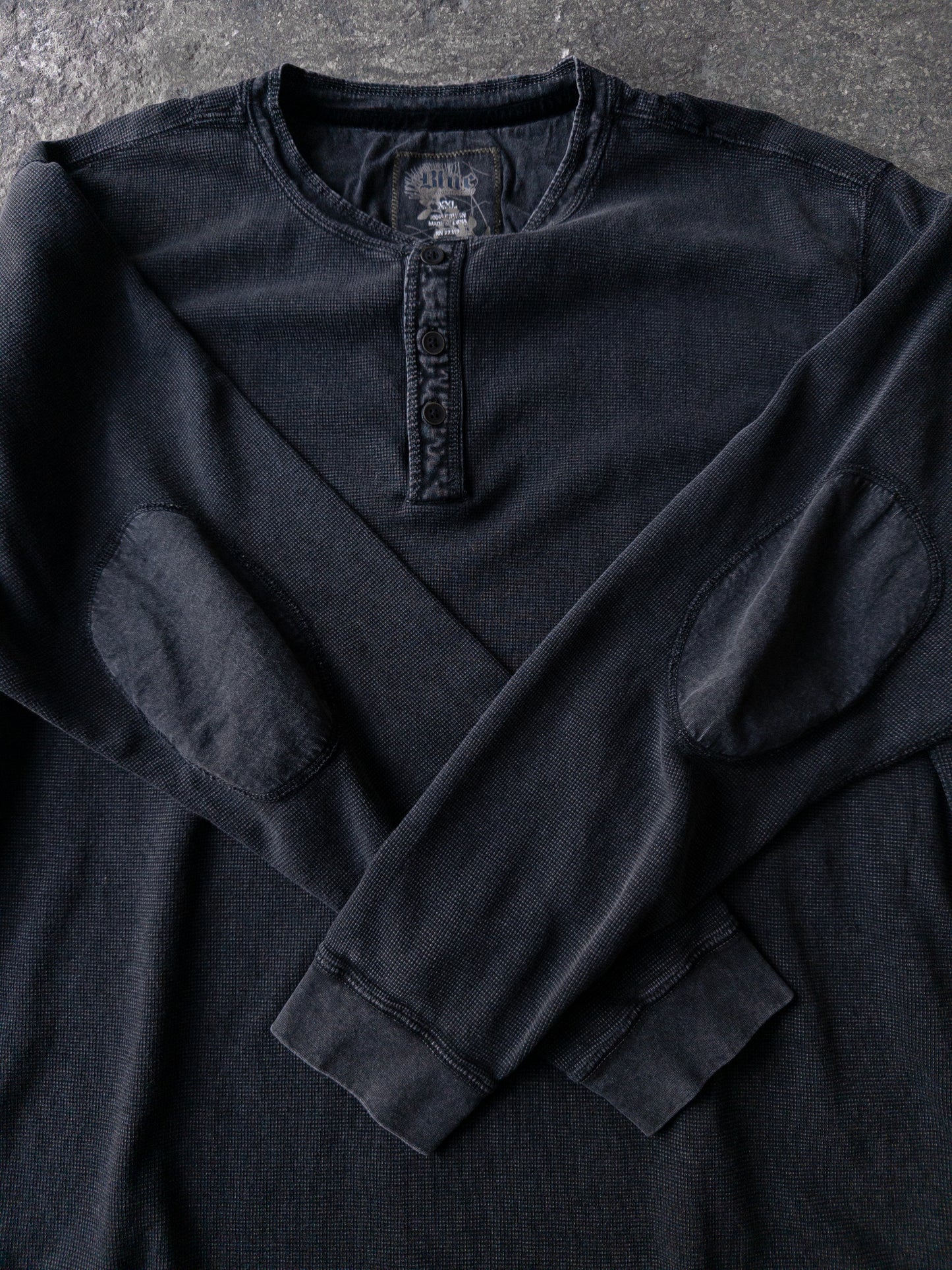 Vintage 2000s Faded Black Thermal - XXL