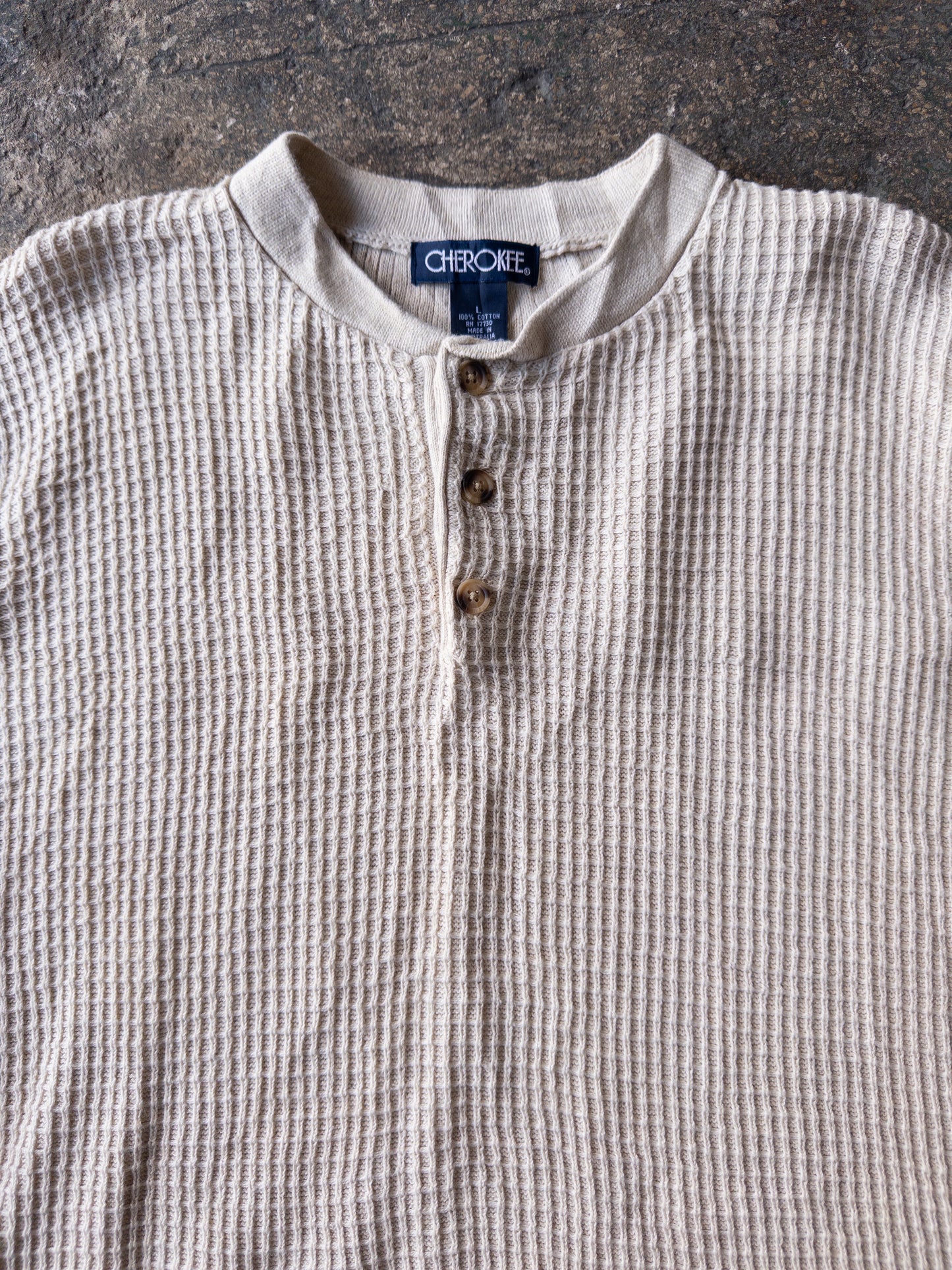 Vintage 2000s Cherokee Cream Thermal - Large