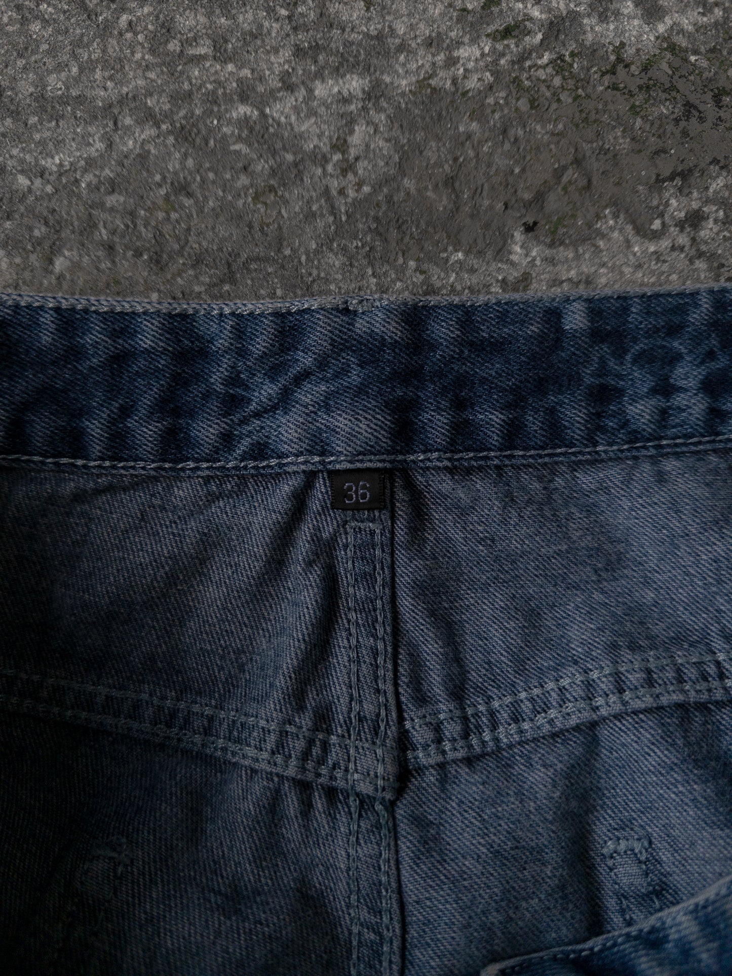 Vintage 2000s Skull Print Denim Jeans - 36