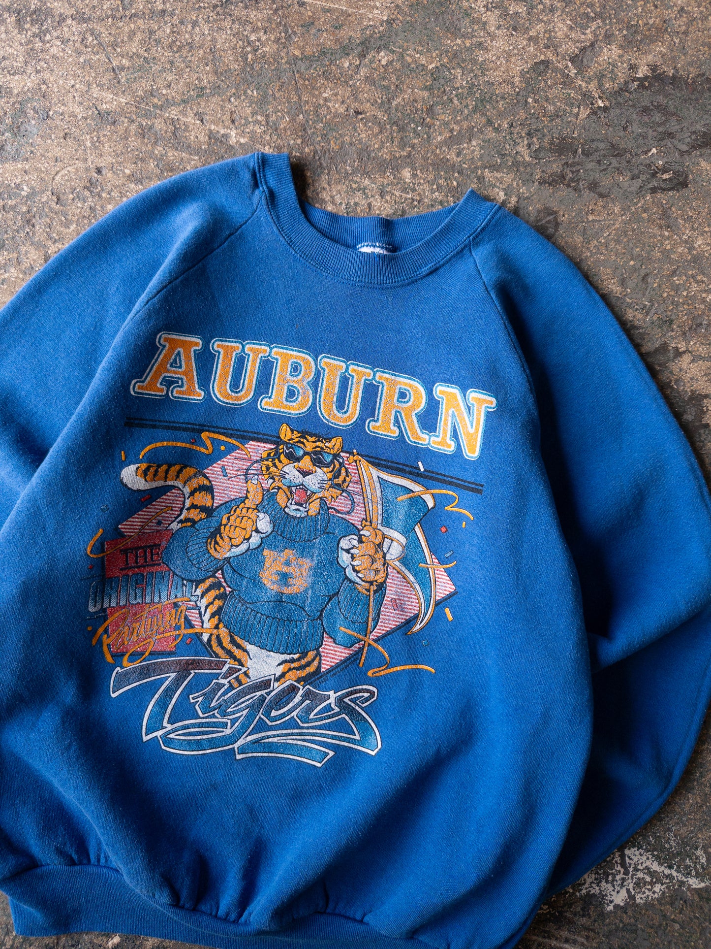 Vintage 90s Auburn University Tigers Crewneck - Large