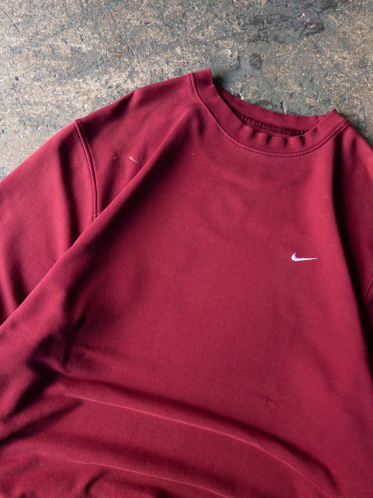 Vintage 2000s Nike Burgundy Crewneck - XXL