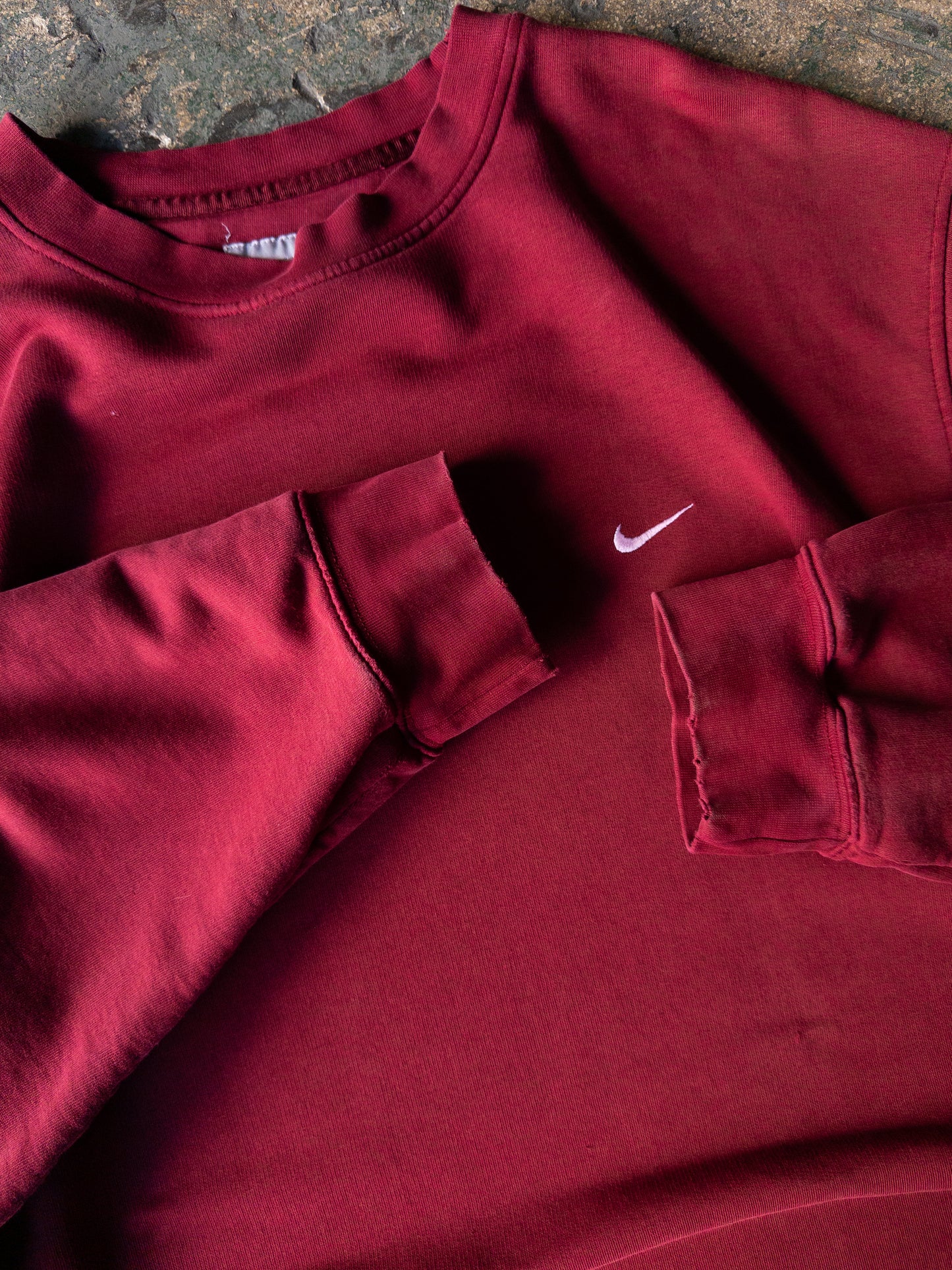 Vintage 2000s Nike Burgundy Crewneck - XXL