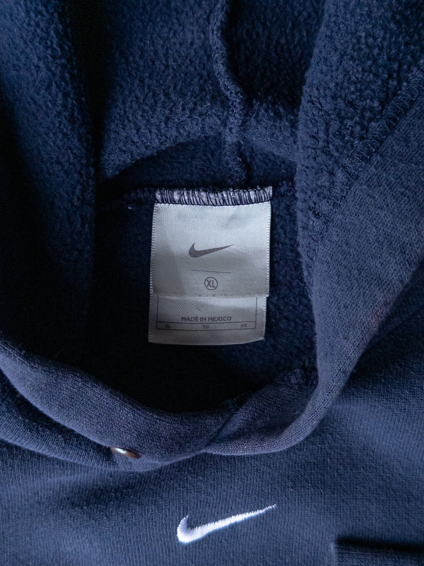Vintage 2000s Nike Navy Blue Center Swoosh Hoodie - XL