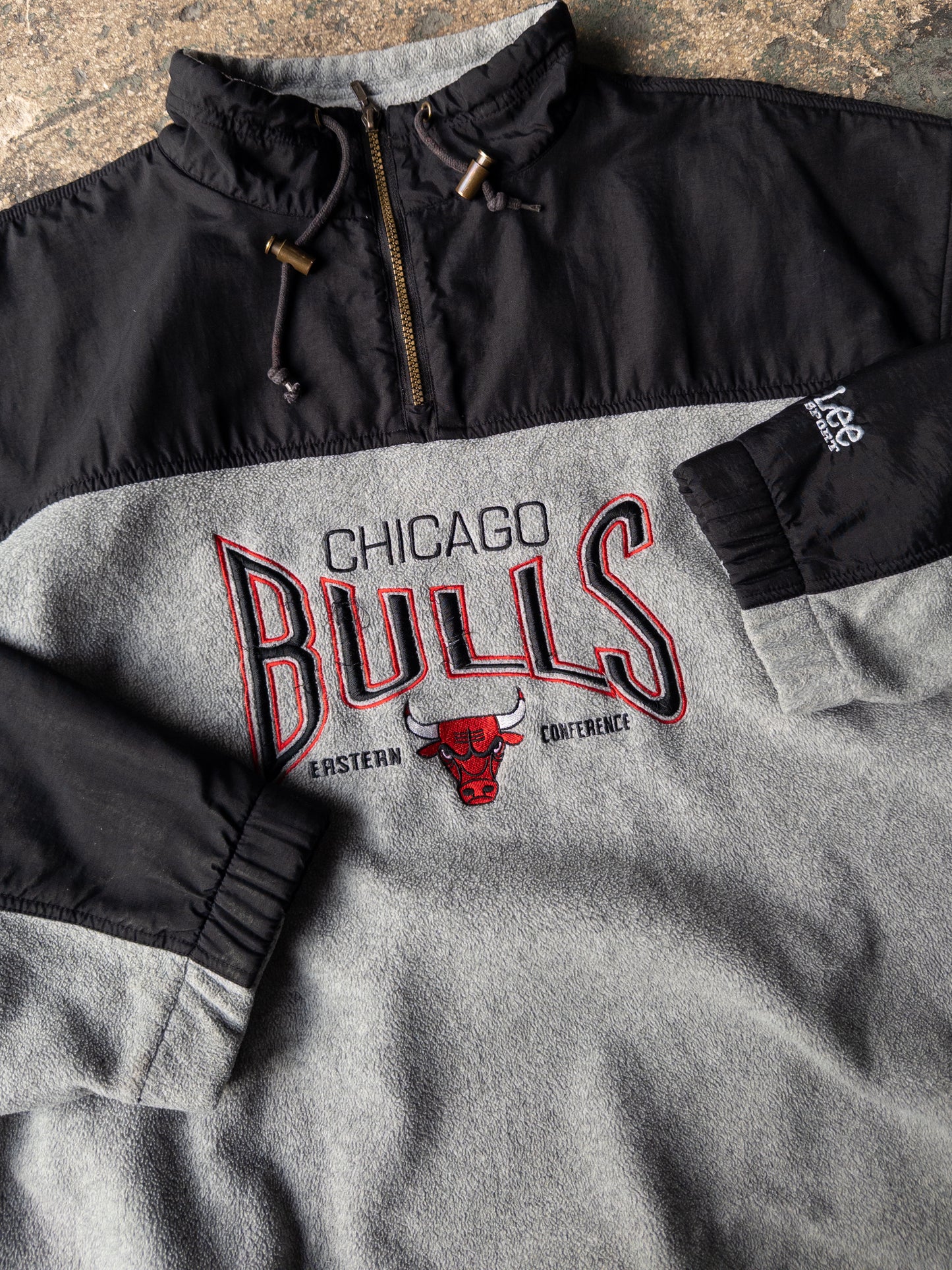Vintage 90s Chicago Bulls Fleece Quarter Zip Sweatshirt - XXL