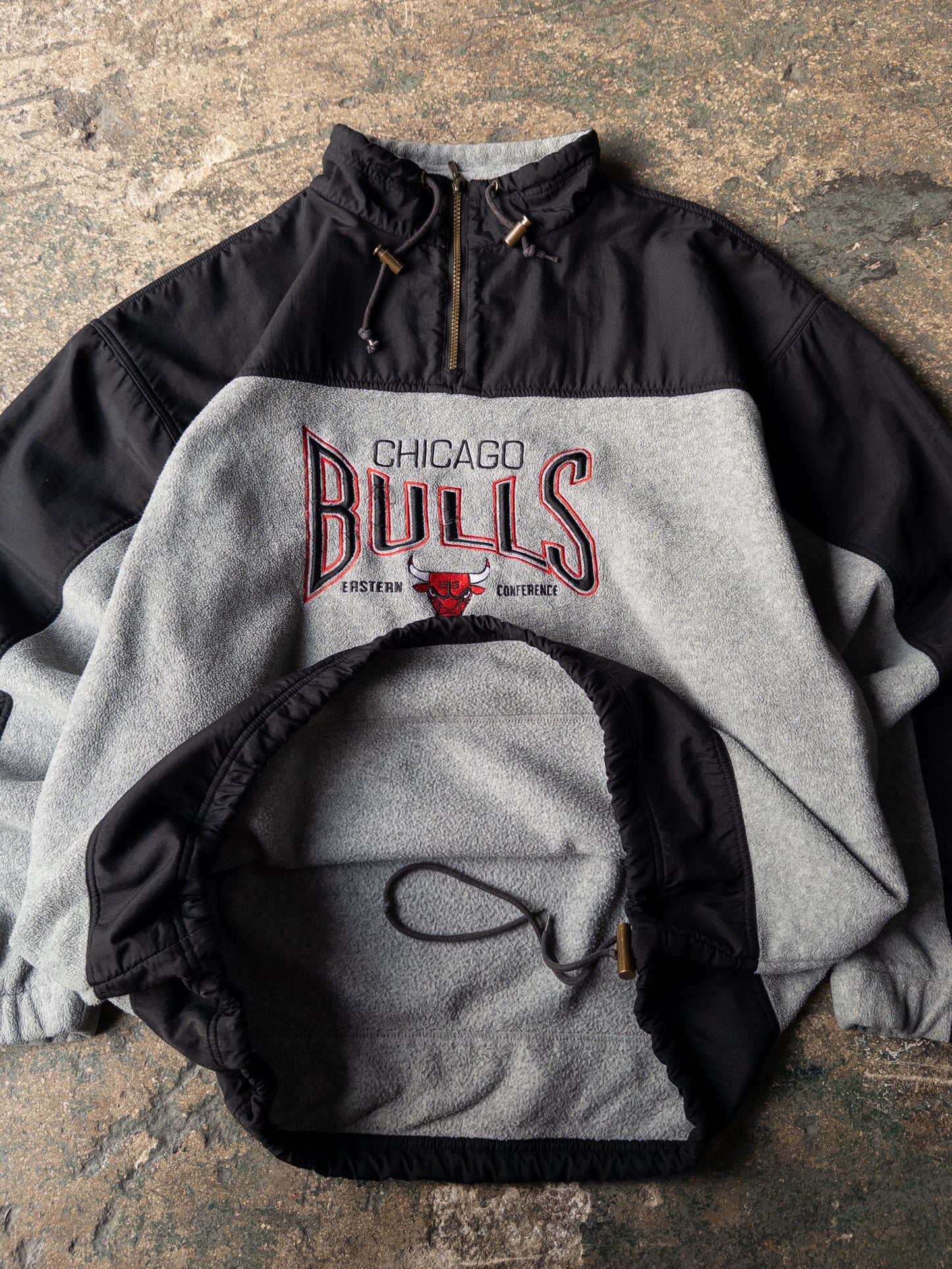 Vintage 90s Chicago Bulls Fleece Quarter Zip Sweatshirt - XXL